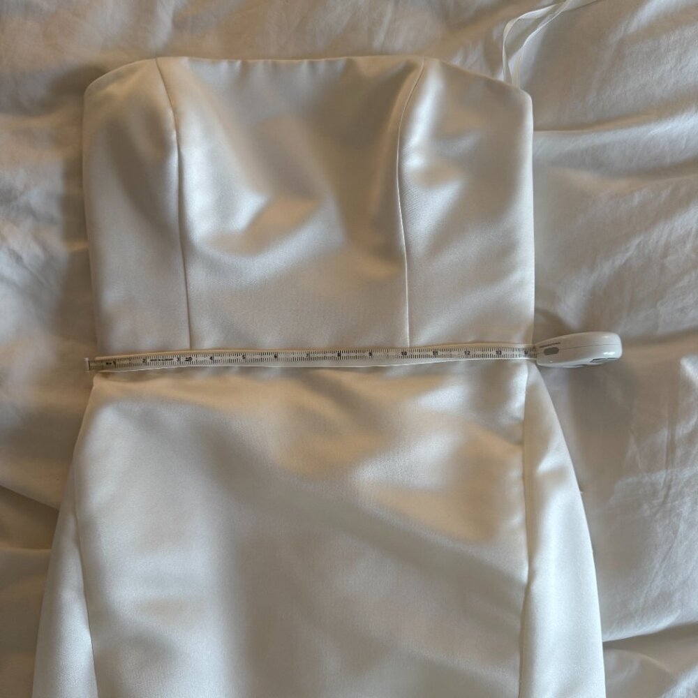 Amsale Willow Duchesse Satin Strapless Dress Size 6 - Picture 11 of 14